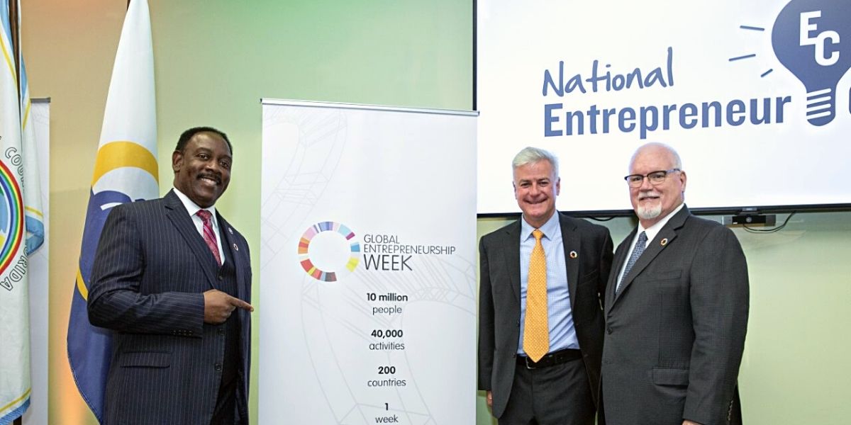 L-R: Mayor Jerry L. Demings, Jonathan Ortmans, Jerry Ross || Photographer: Julie Fletcher