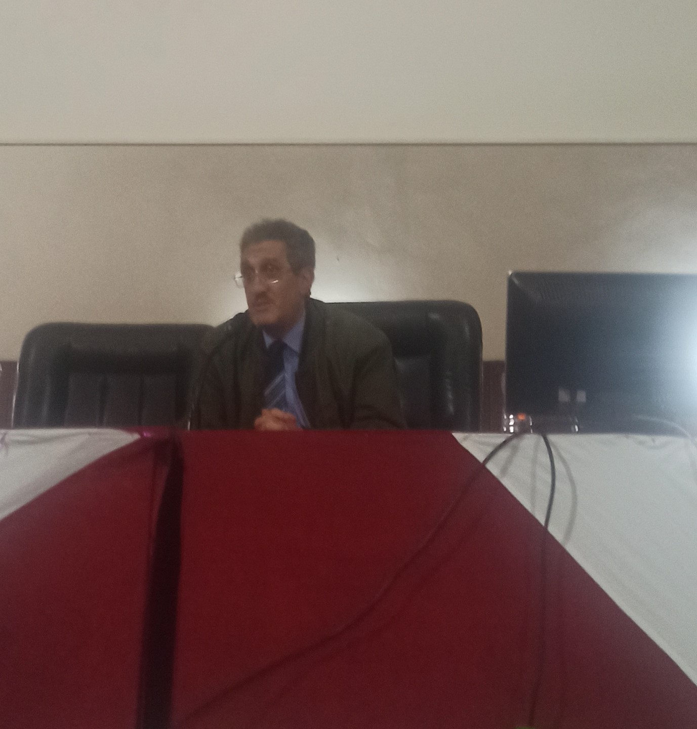 L’Intervention du directeur de l'incubateur de l'université de Blida