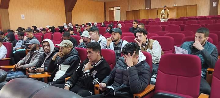 مشاركة مديرية الصناعة في حملات اعلامية حول طرق وكيفيات انشاء المؤسسات المصغرة 