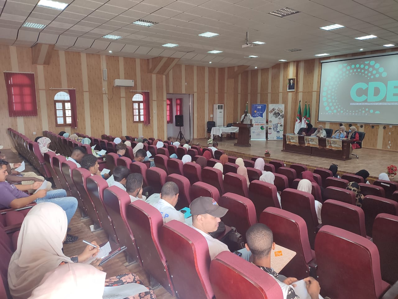 Auditorium of the National Institute Specialized In Vocational Training -Illizi