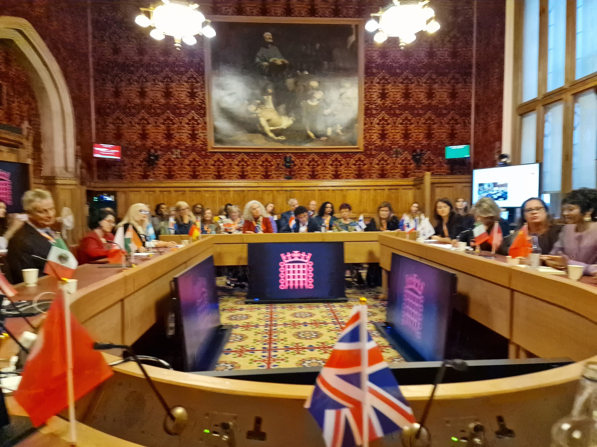 Savvitas Roundtable