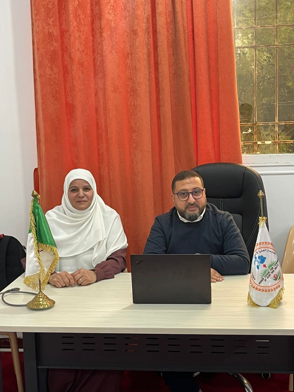 Atraining day in partnership with the Algeria 2 Busness incubator  ,led by several professors and experts . Targeted at student enterpreneurs 