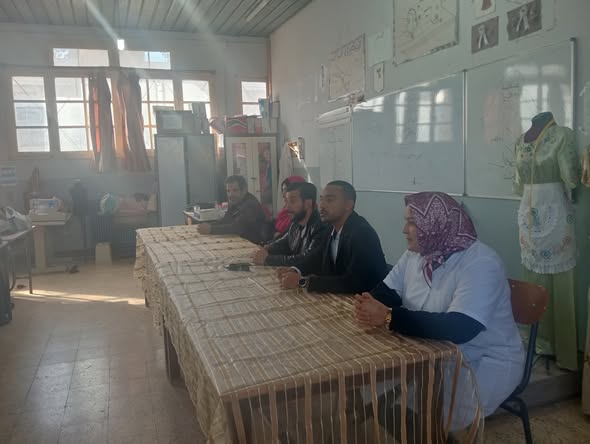 استضافة أحد خريجي المركز مع شرح خطوات انشاء مؤسسة مصغرة