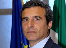 Profile picture for user Riccardo Monti