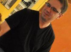 Profile picture for user paolotamiro