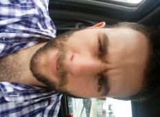 Profile picture for user Nicolas Morelli