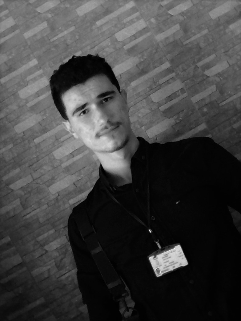 Profile picture for user em_ould_hocine_2349