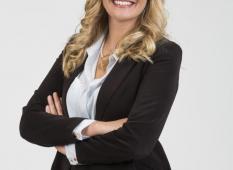 Profile picture for user Dominique Collett