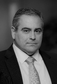 Profile picture for user Paulo Guilherme Correa