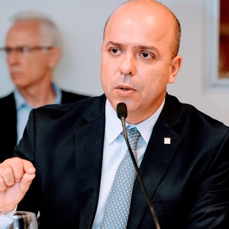 Profile picture for user Carlos_DaCosta