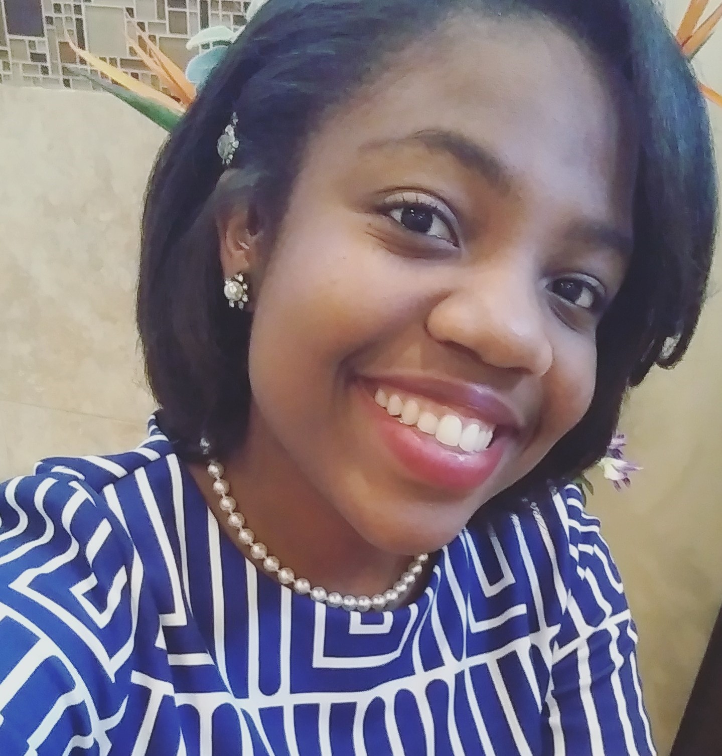 Profile picture for user Saida_Florexil