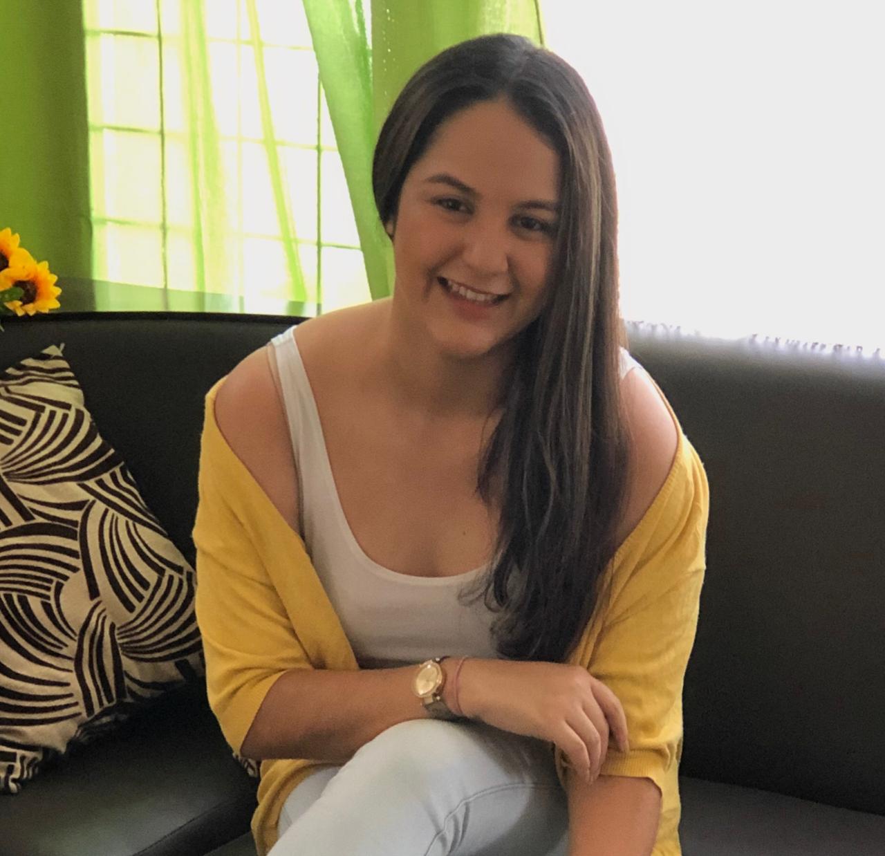 Profile picture for user MaryVillamar