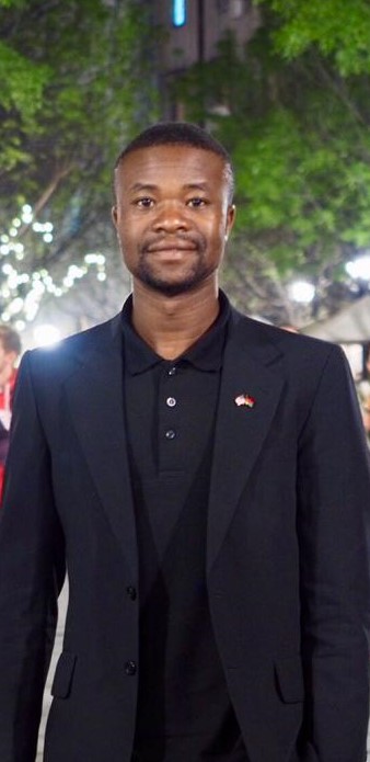 Profile picture for user Dumi Kaliati