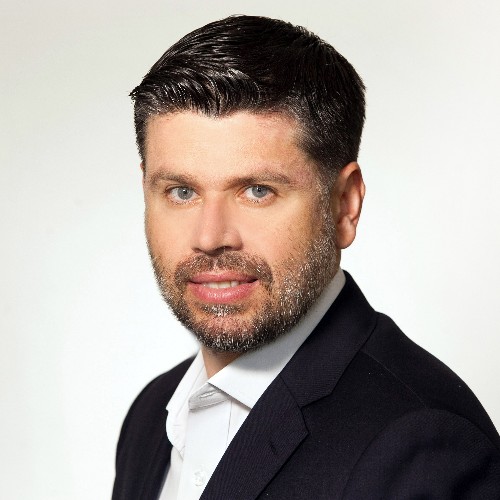 Profile picture for user Florin-Vasvari