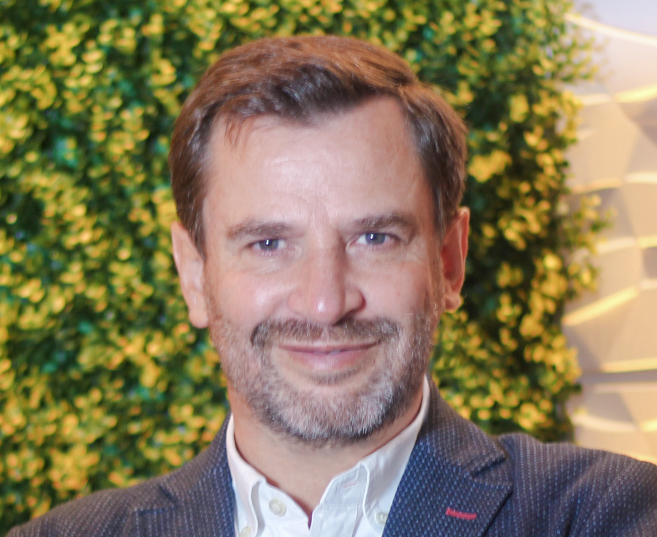 Profile picture for user Camilo Pinzon