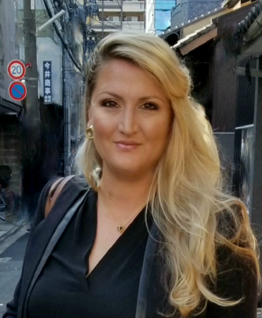 Profile picture for user Olivia Holzhaus