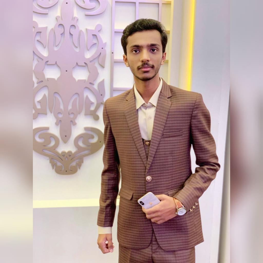Profile picture for user Naveed Qamar
