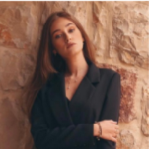 Profile picture for user lanaalam