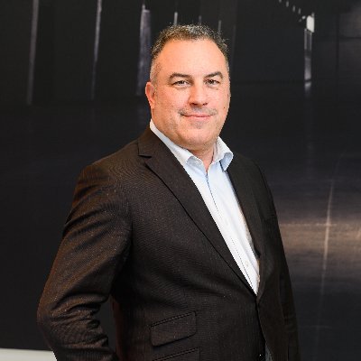 Profile picture for user yveszieba