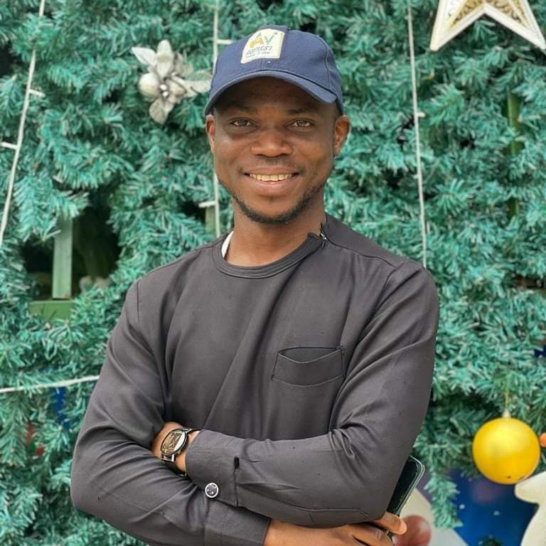 Profile picture for user emmynugwaabuh