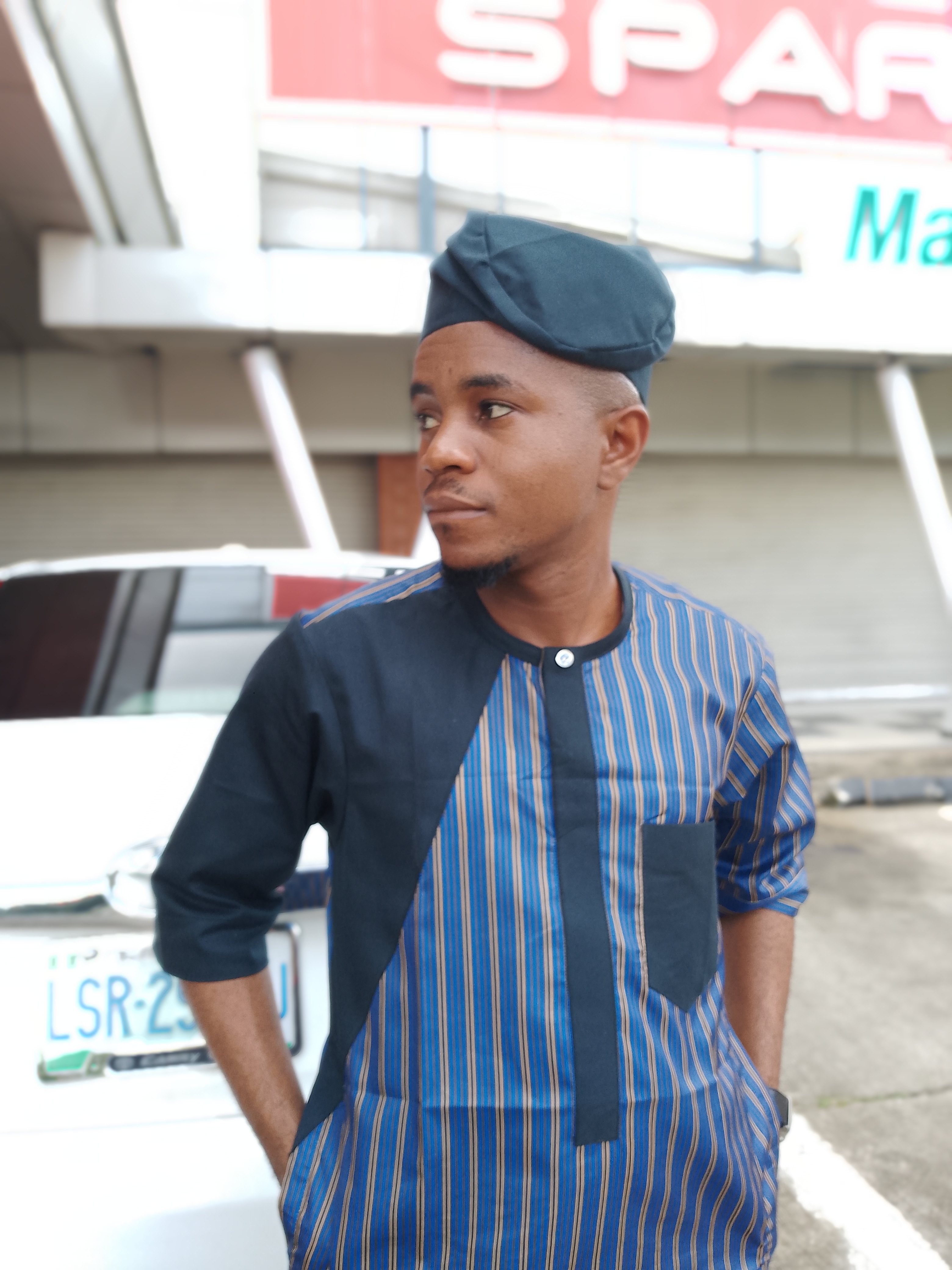 Profile picture for user bobbassey24