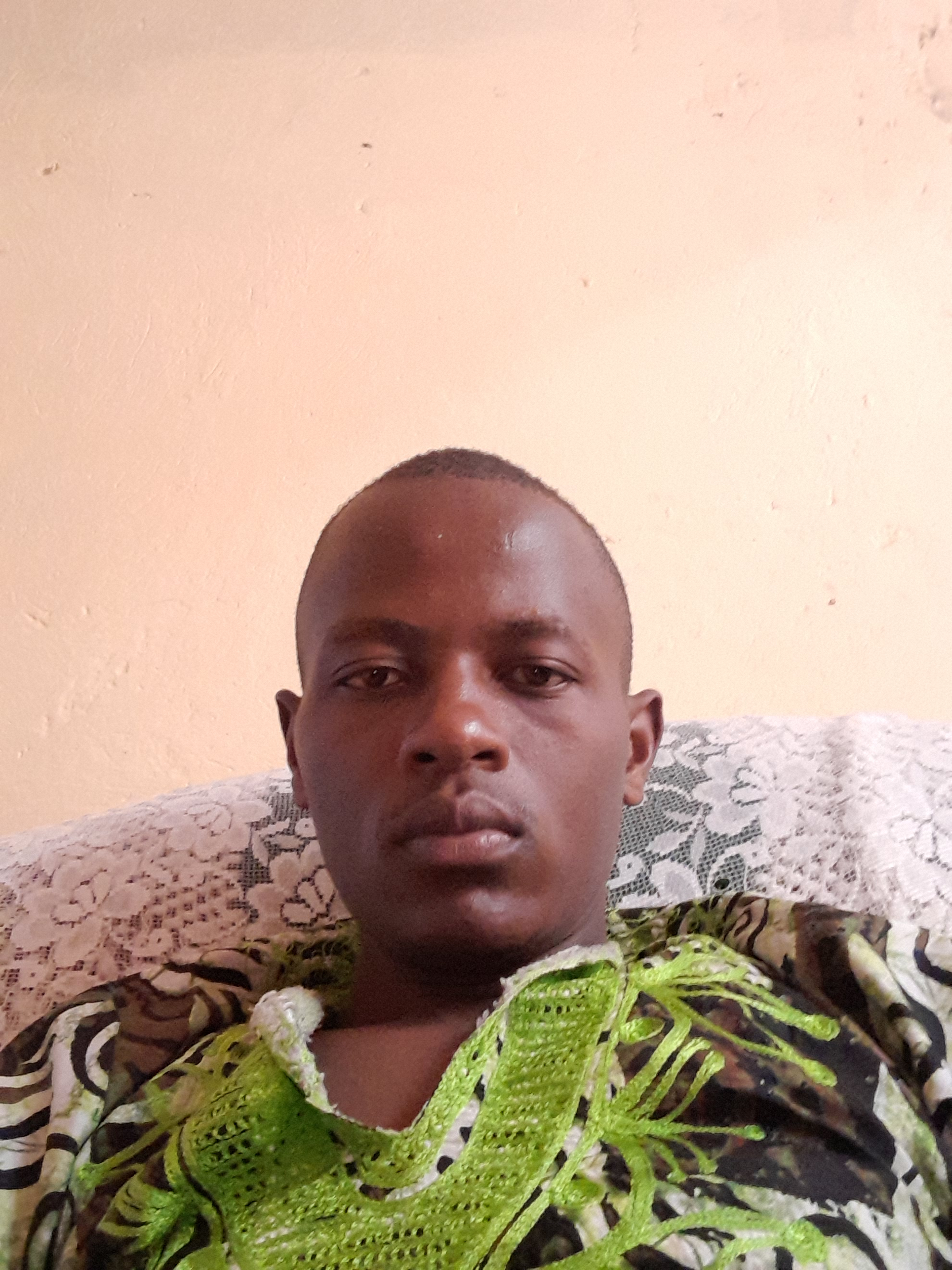 Profile picture for user derrickmuwanguzi9