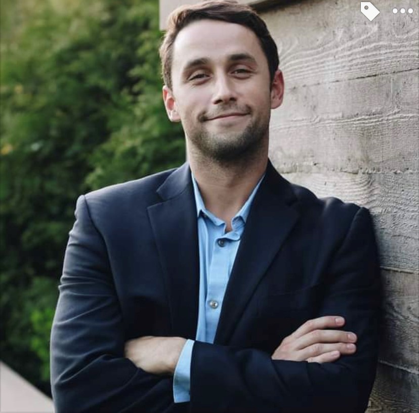 Profile picture for user alejandro.manzanares