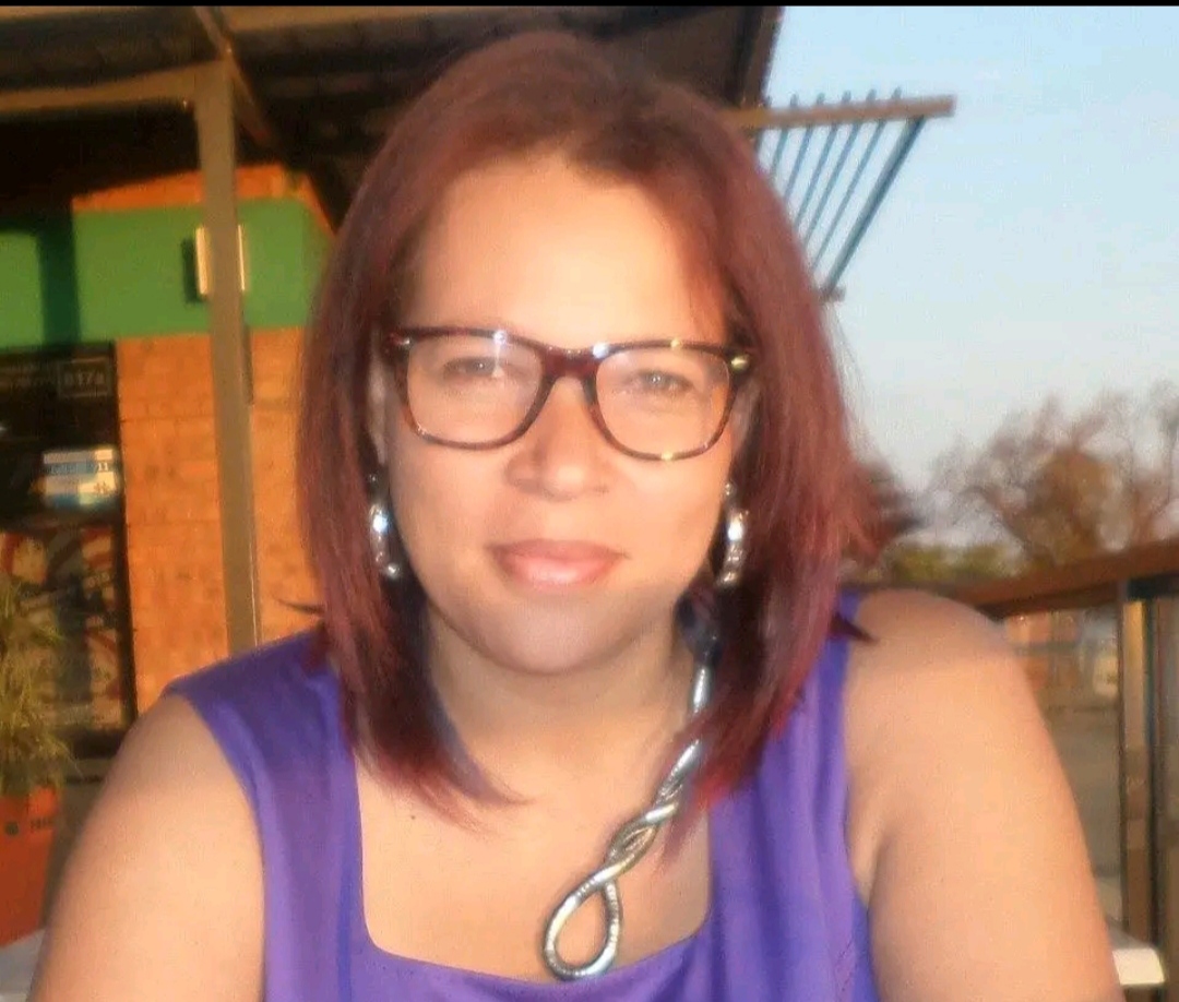 Profile picture for user Yvette@MacD
