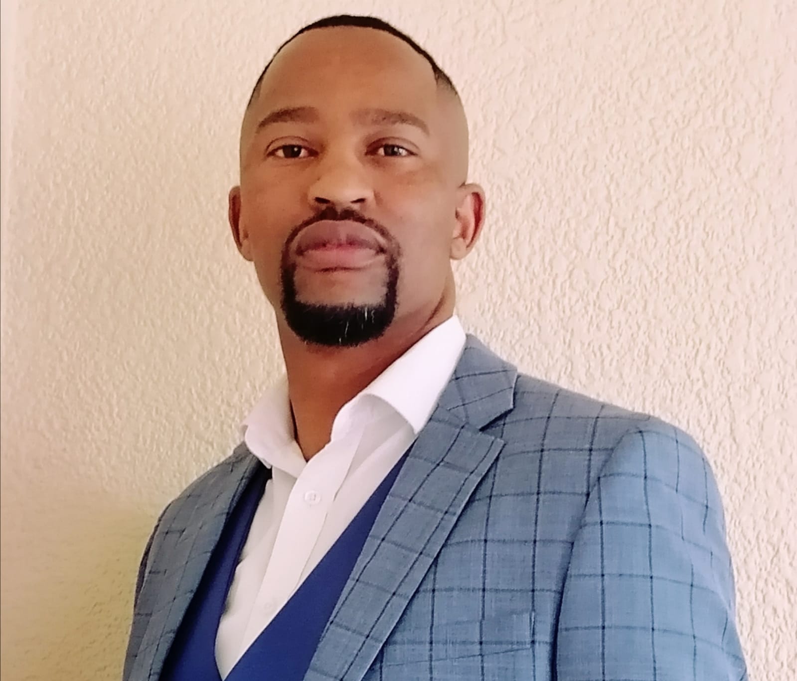 Profile picture for user Lmpshe