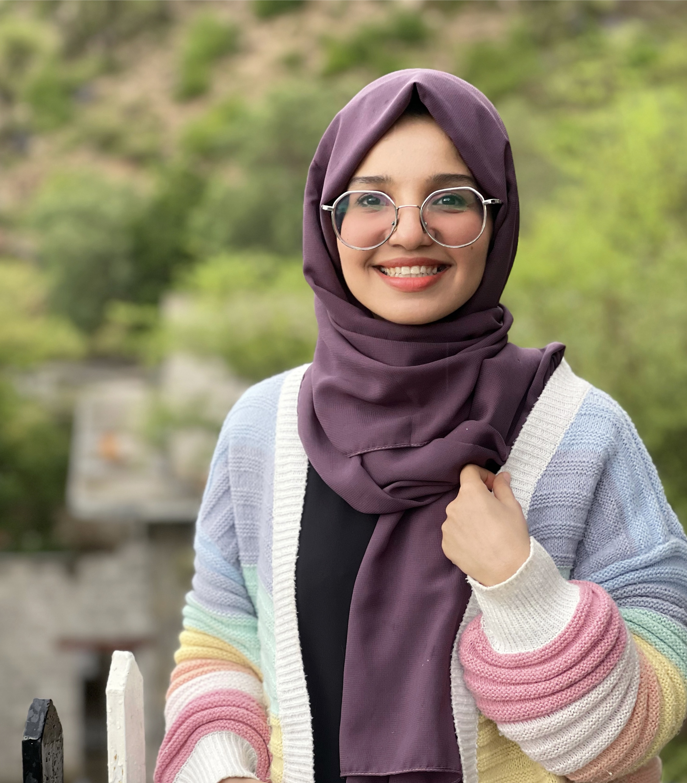 Profile picture for user Bushraalaghbari1998