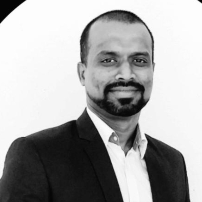 Profile picture for user reachviveksai