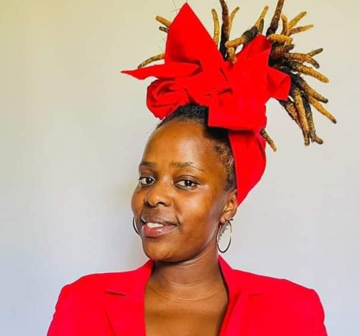 Profile picture for user yandisokuhle.homeworkcenter