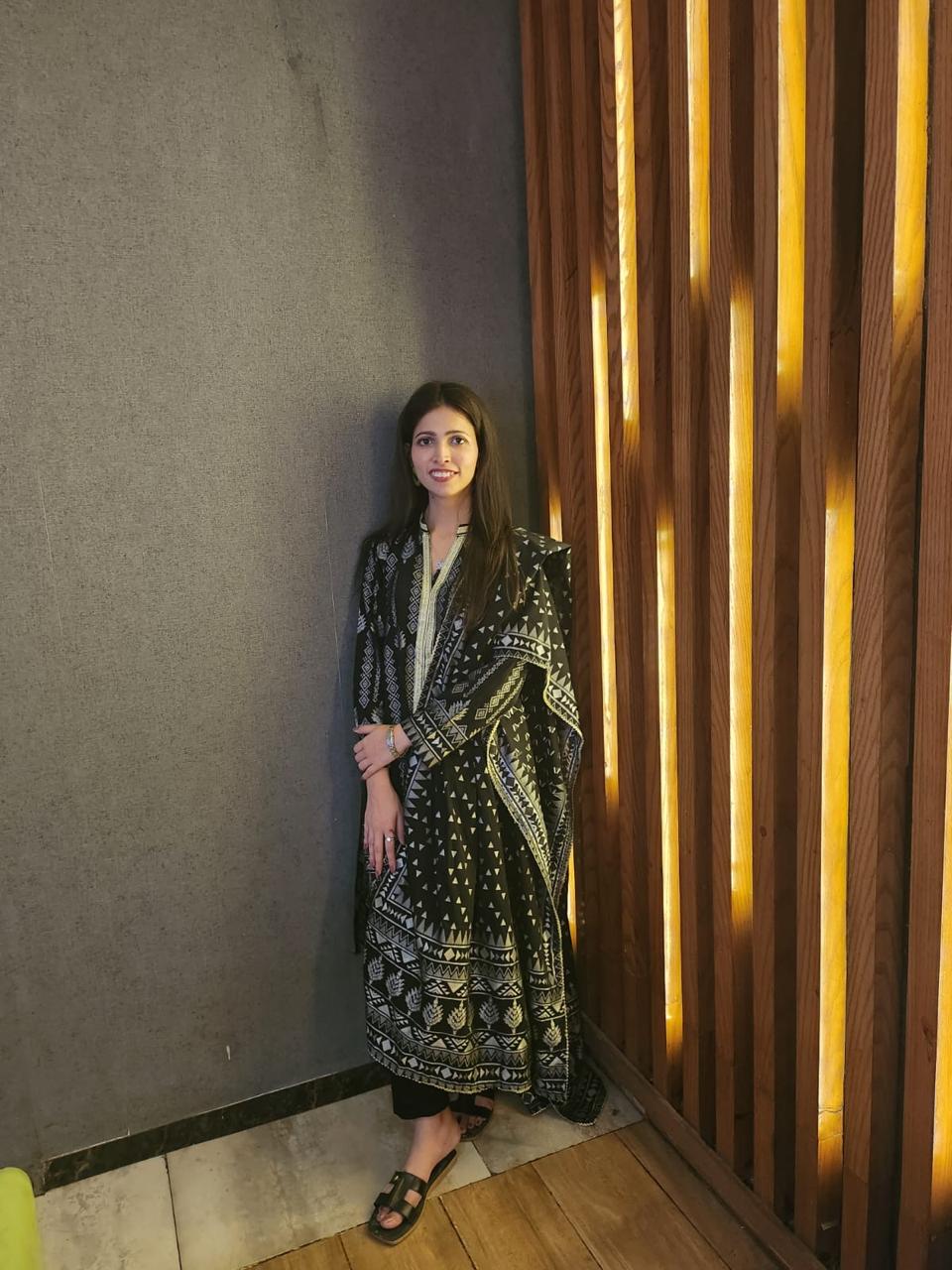 Profile picture for user bismamushtaq381