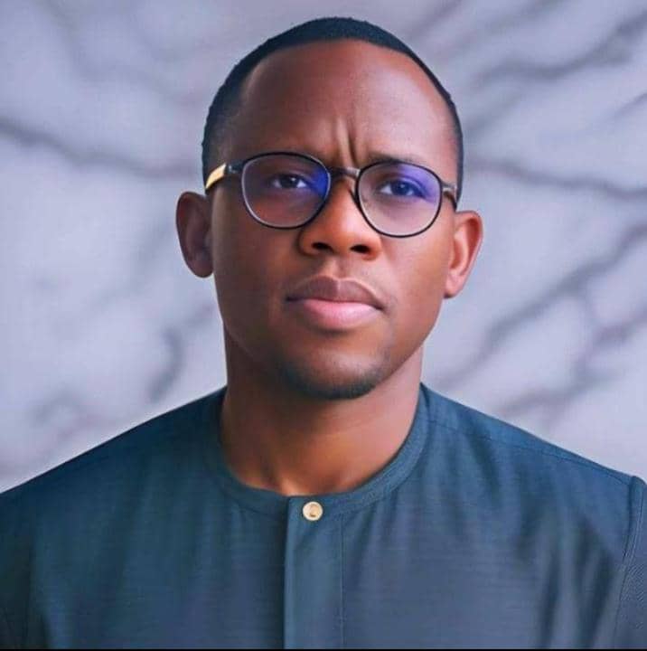 Profile picture for user Plastoria.sn_16847