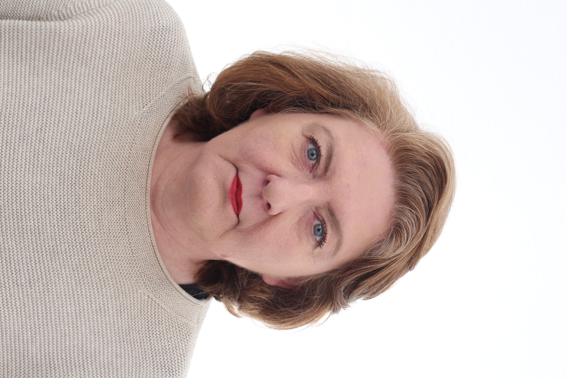 Profile picture for user tea.karaman