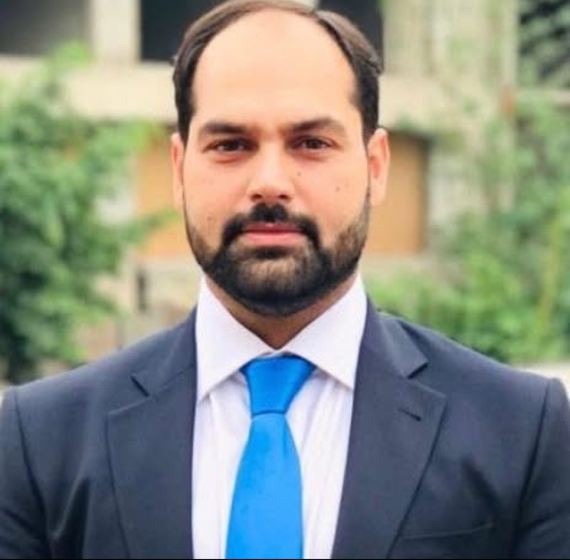 Profile picture for user waqas4145