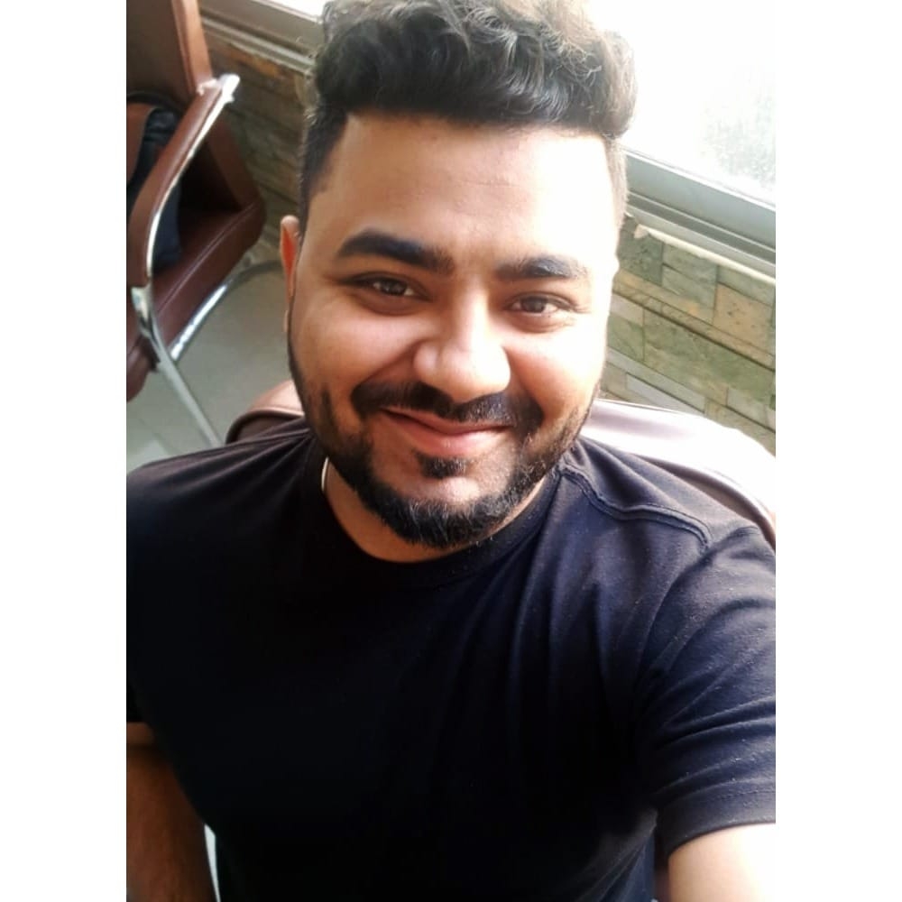Profile picture for user muhammadanasnadeem