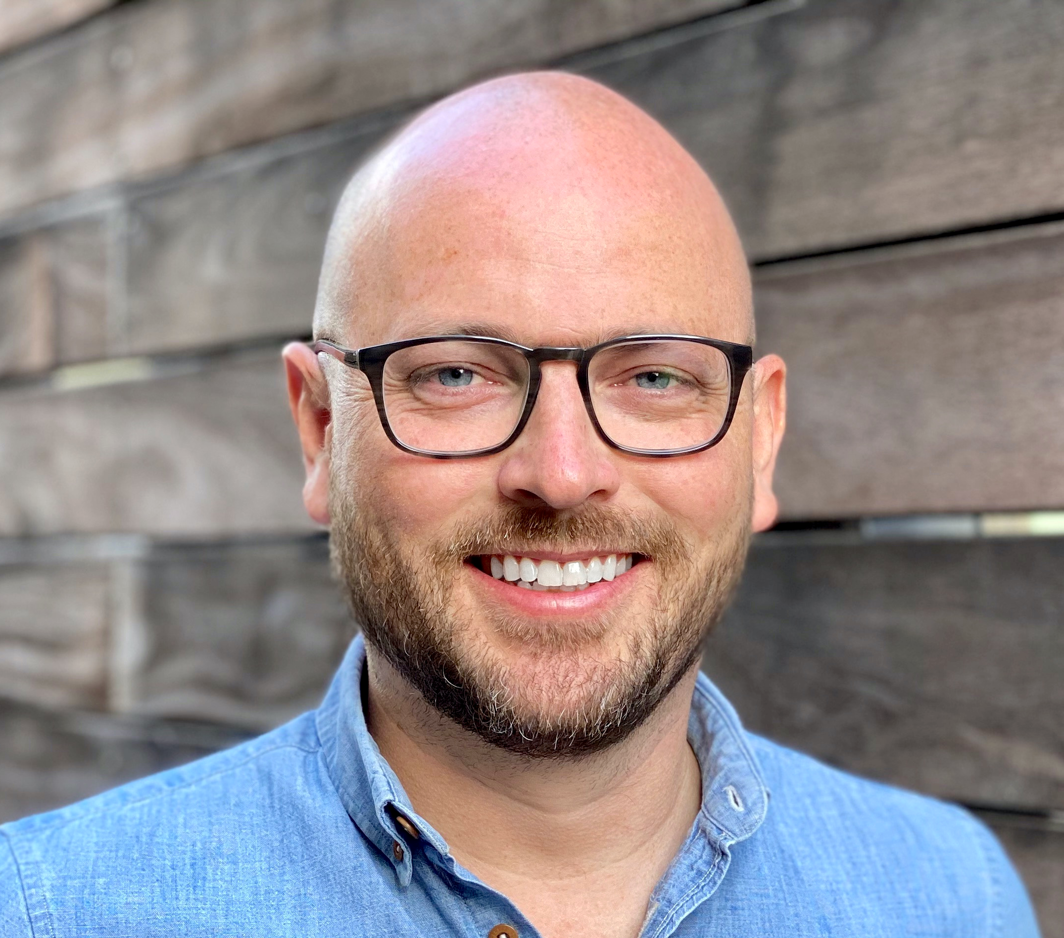 Profile picture for user Ian Hathaway