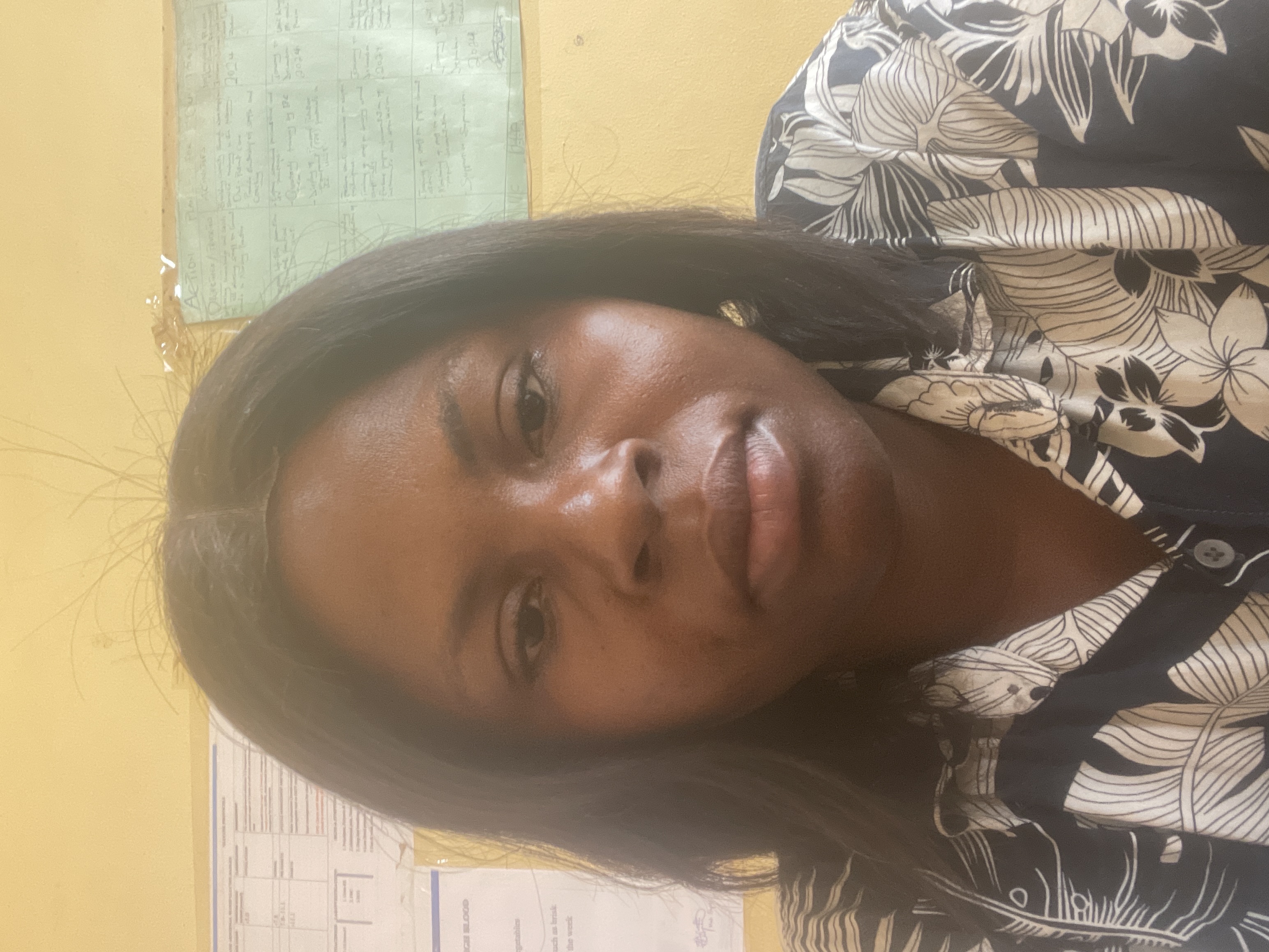 Profile picture for user Rainbosignature78