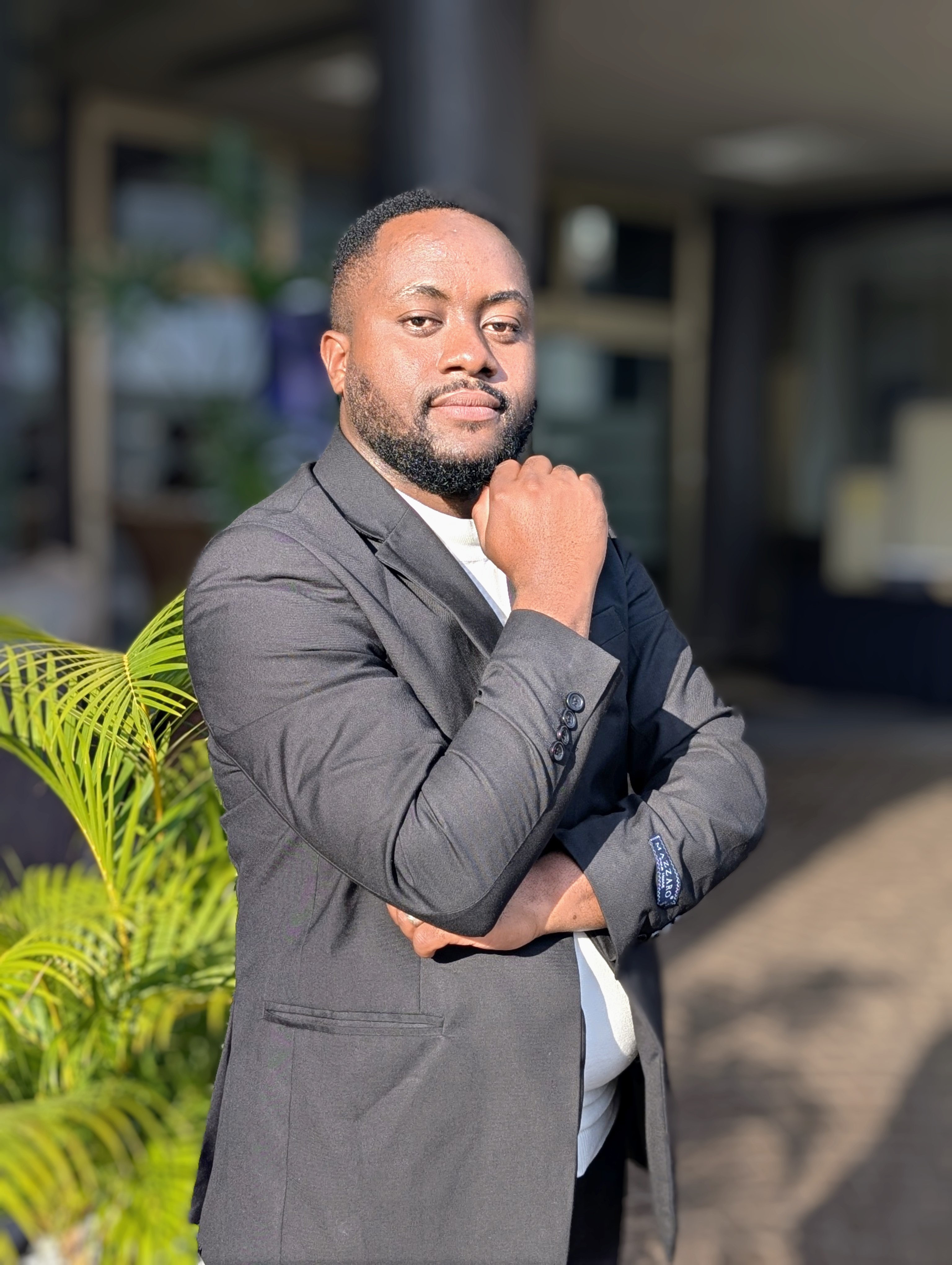 Profile picture for user wassochristianlunanga