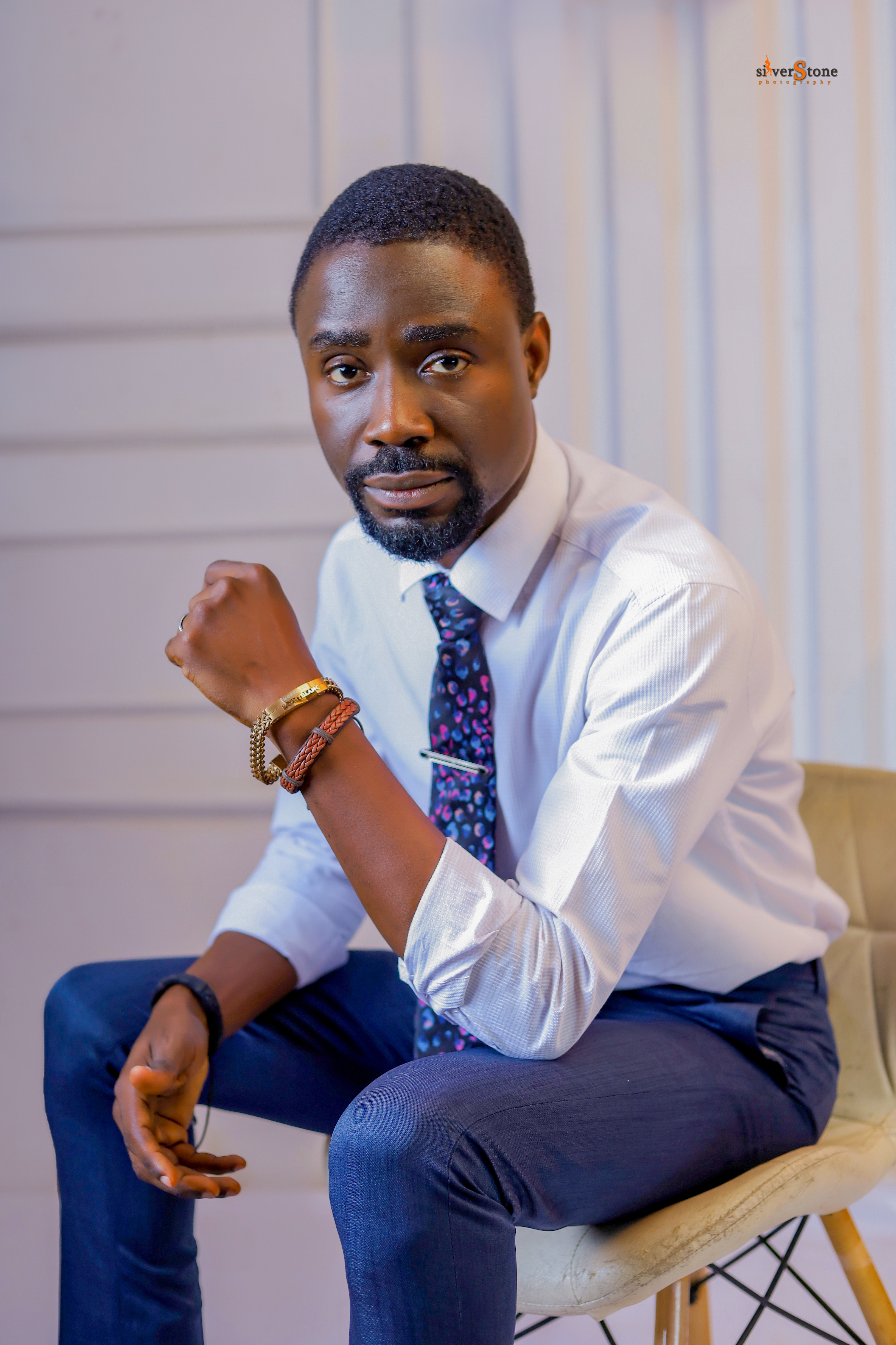 Profile picture for user segunowele