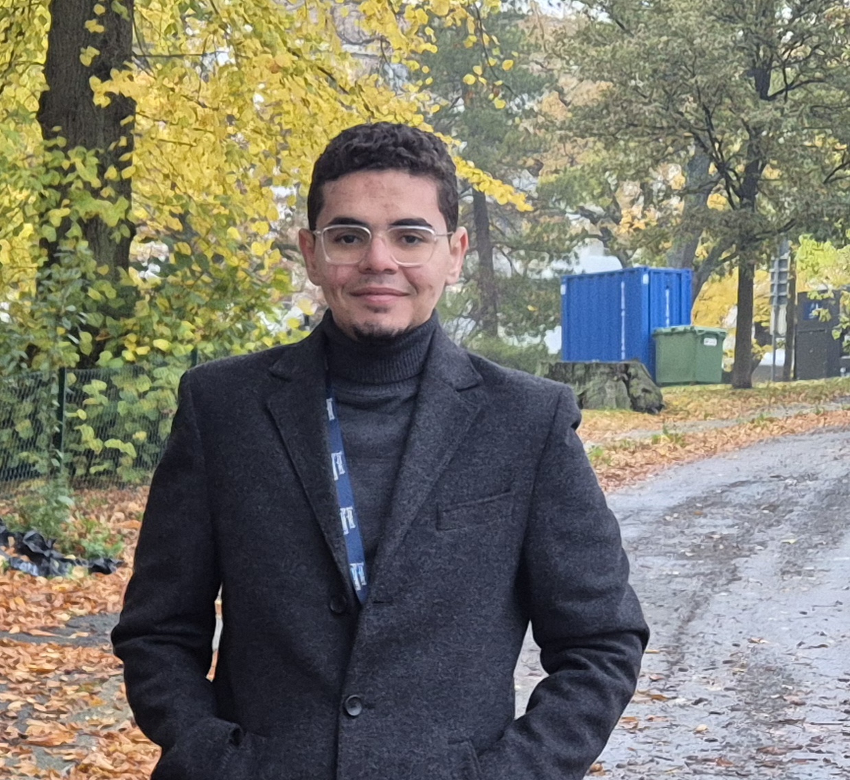 Profile picture for user Omar-AbdelAlim