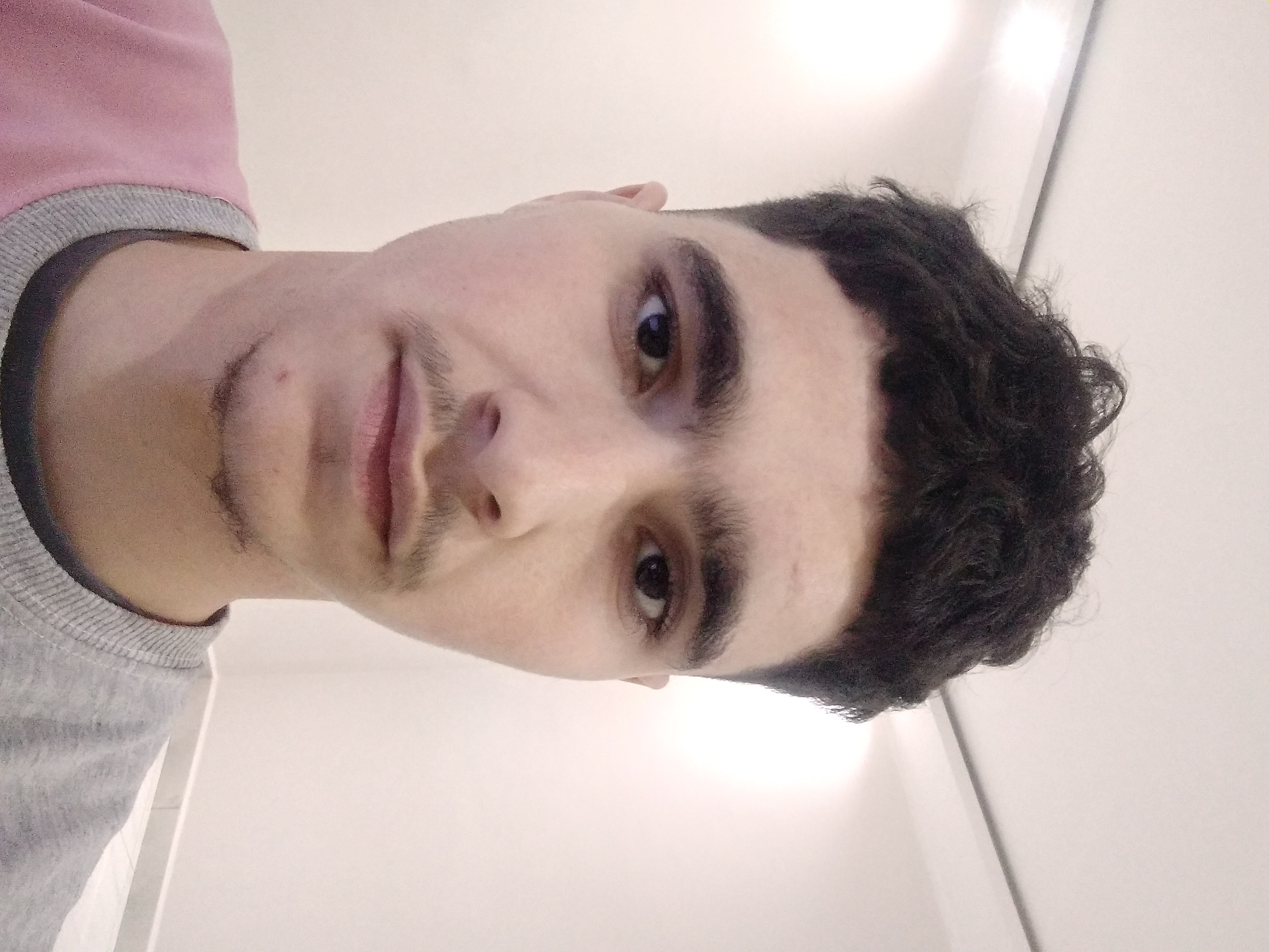 Profile picture for user ramzi.saraoui17