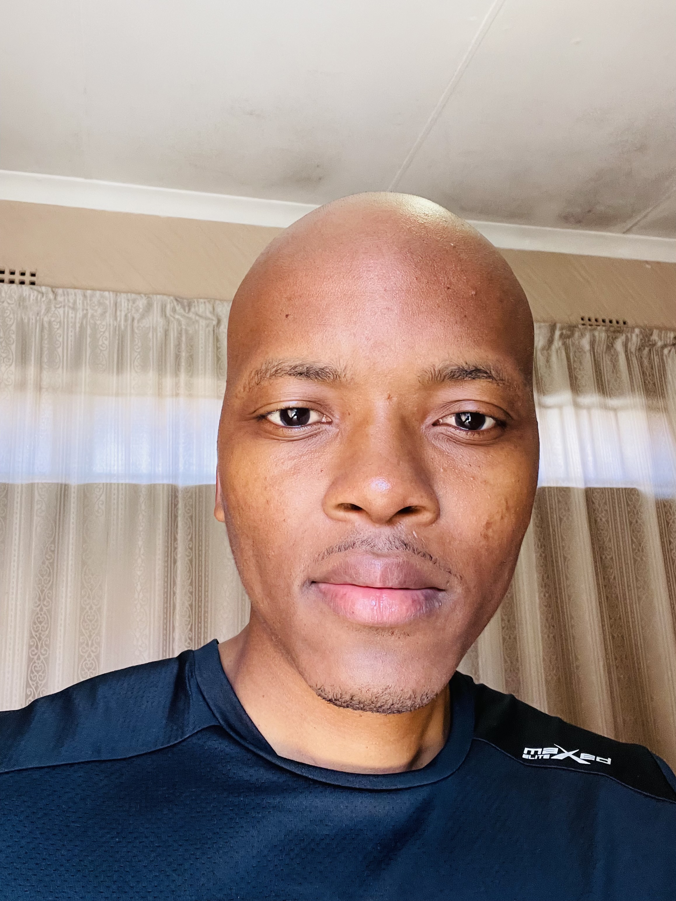 Profile picture for user vusimjadu061