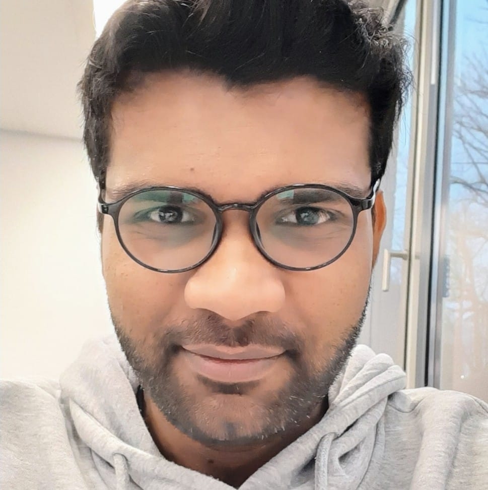 Profile picture for user dashankadesilva