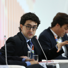 Alessandro Fussachia and other policy leaders discuss innovative policy approaches at the GEC Moscow in March 2014. 