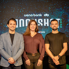 Sergio Mura, Director of Moonshot; Dorita Cristaldo, Director of Communications at Ueno Bank; and Cesar Astigarraga, President of Itti