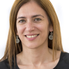 Profile picture for user Eva Andrade