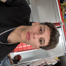 Profile picture for user adrianbasket1923