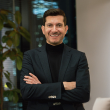 Profile picture for user victor.mulas